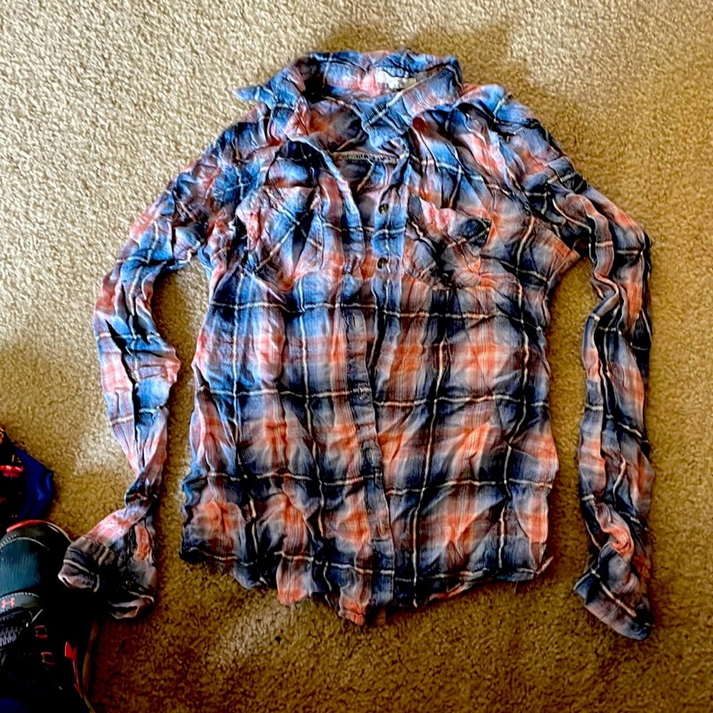 Maurice's Long sleeve button down flannel size S